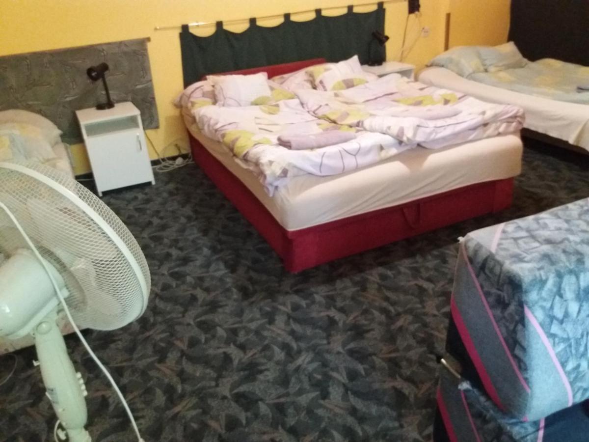 Lillafuered Kapuja Hotel Мішкольц Екстер'єр фото